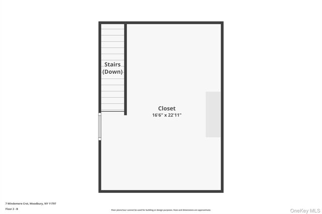 7 Windemere Crest, Woodbury, NY 11797