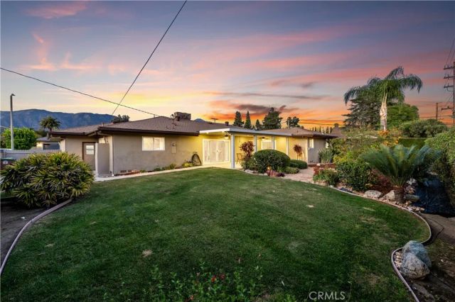 102 W Monterrey Drive, Claremont, CA 91711