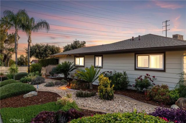 102 W Monterrey Drive, Claremont, CA 91711