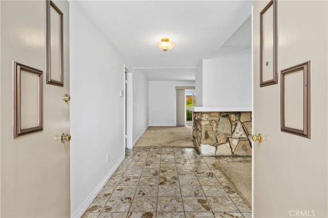 102 W Monterrey Drive, Claremont, CA 91711