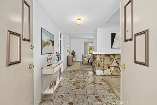 102 W Monterrey Drive, Claremont, CA 91711