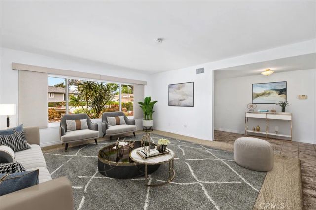 102 W Monterrey Drive, Claremont, CA 91711
