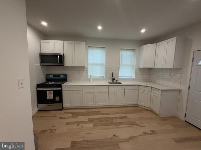 1620 LINDLEY AVE, Philadelphia, PA 19141