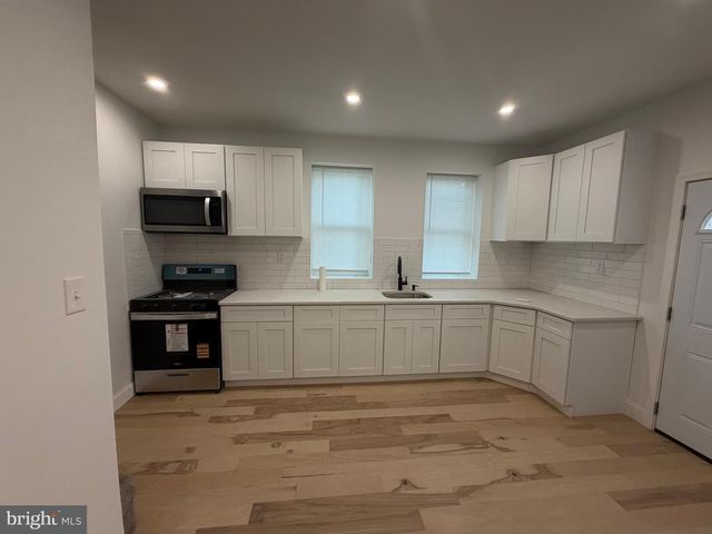 1620 LINDLEY AVE, Philadelphia, PA 19141