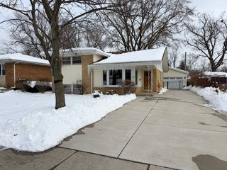 591 S Grace Street, Lombard, IL 60148