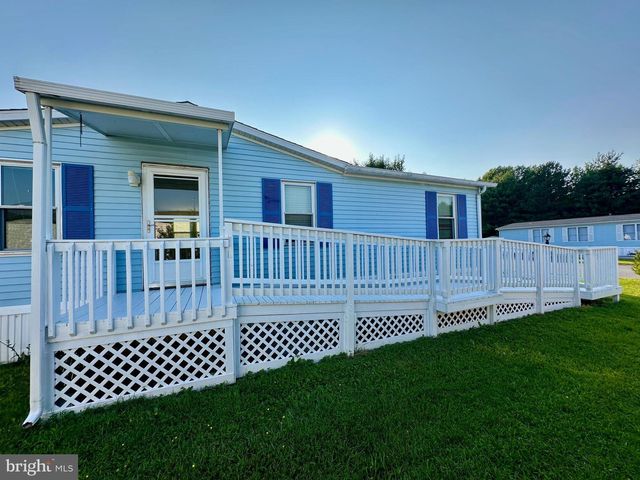 215 JOAN DR #2, Bear, DE 19701