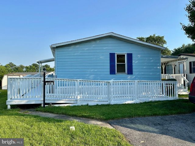 215 JOAN DR #2, Bear, DE 19701