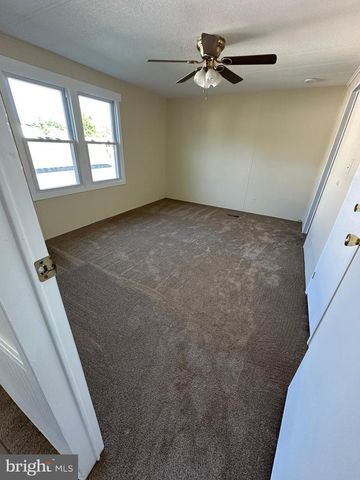 215 JOAN DR #2, Bear, DE 19701