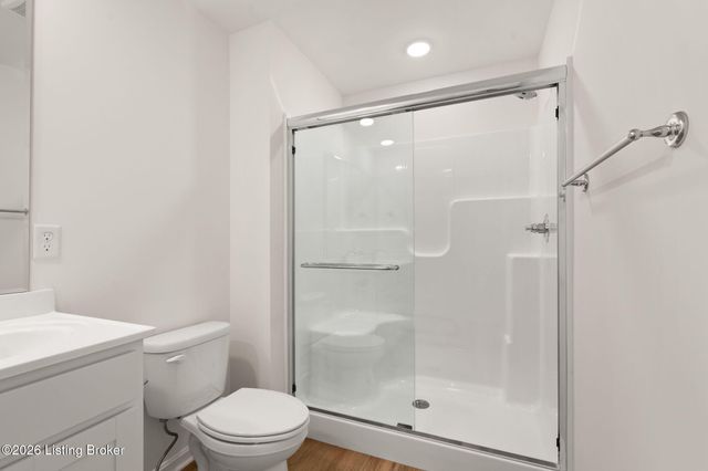 124 CORAL RIDGE Way, Hillview, KY 40229