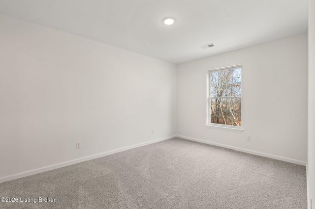 124 CORAL RIDGE Way, Hillview, KY 40229