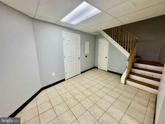 1000 S 6TH ST, Philadelphia, PA 19147