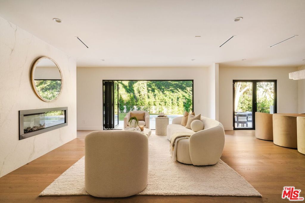 1902 Roscomare Road, Los Angeles, CA 90077 — photo 5