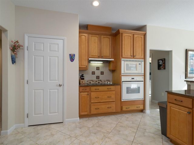 8535 NW 136TH AVENUE ROAD, Ocala, FL 34482