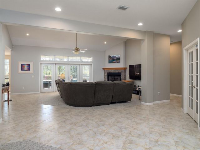 8535 NW 136TH AVENUE ROAD, Ocala, FL 34482