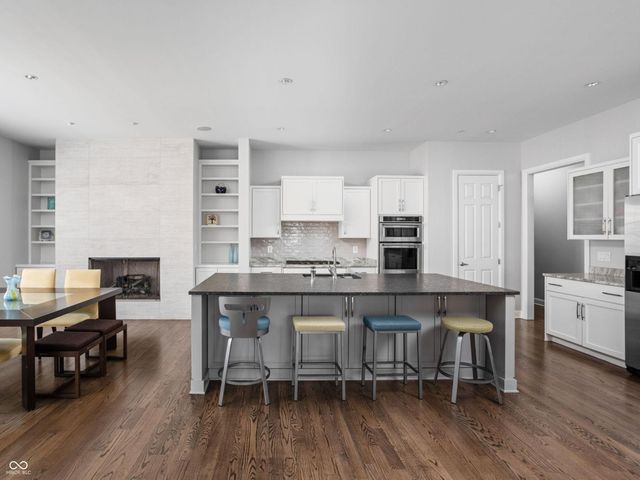 4328 Heyward Lane, Indianapolis, IN 46250