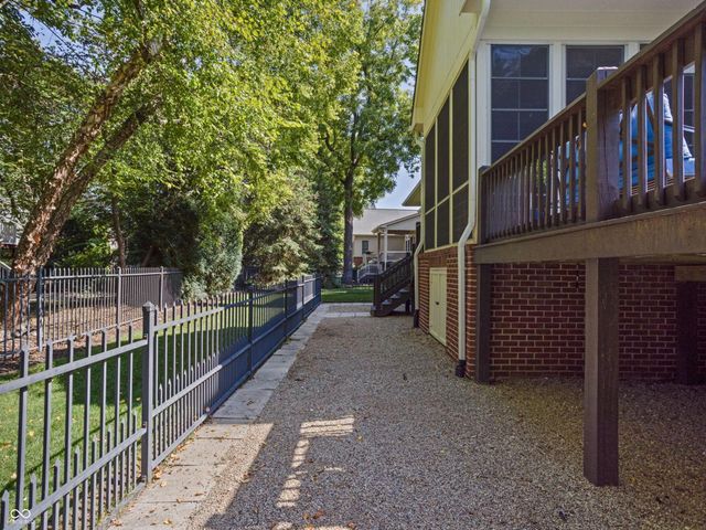 4328 Heyward Lane, Indianapolis, IN 46250