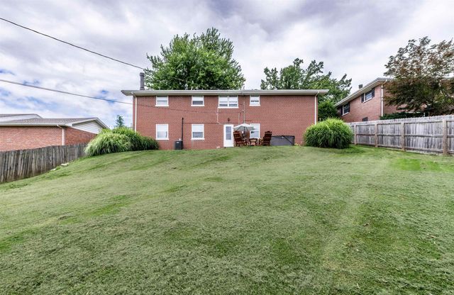 5901 Ohara Drive, Evansville, IN 47711