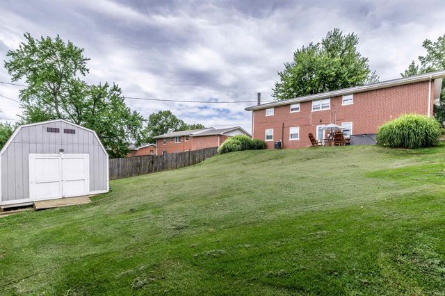 5901 Ohara Drive, Evansville, IN 47711