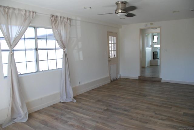 8330 Beaver Lake Dr, San Diego, CA 92119