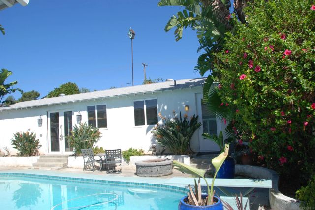 8330 Beaver Lake Dr, San Diego, CA 92119