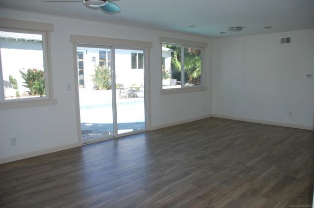 8330 Beaver Lake Dr, San Diego, CA 92119