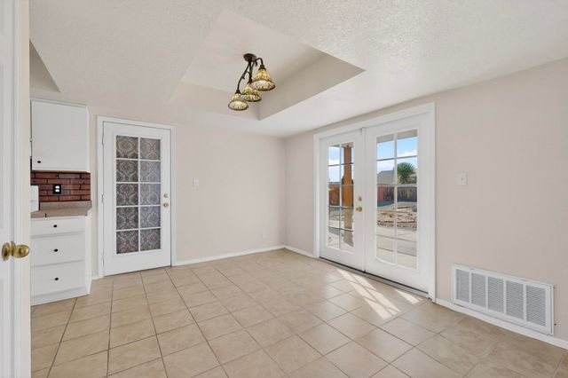 1793 Strawberry Drive NE, Rio Rancho, NM 87144