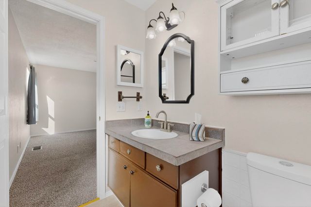 1793 Strawberry Drive NE, Rio Rancho, NM 87144