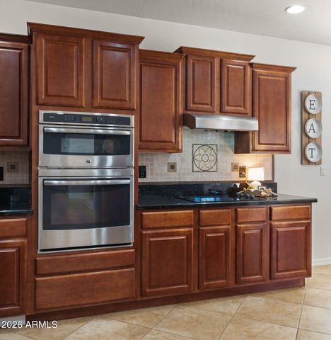 3854 E RAVENSWOOD Drive, Gilbert, AZ 85298