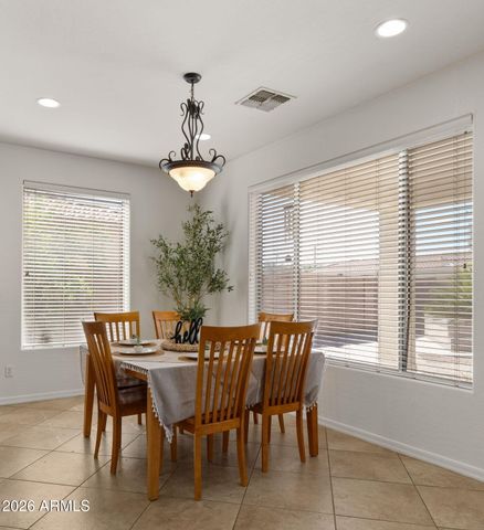 3854 E RAVENSWOOD Drive, Gilbert, AZ 85298