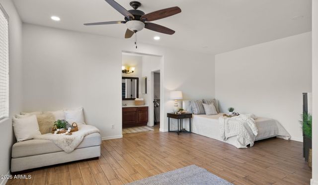 3854 E RAVENSWOOD Drive, Gilbert, AZ 85298