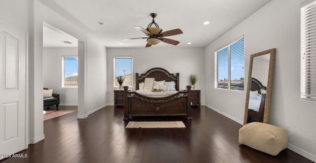 3854 E RAVENSWOOD Drive, Gilbert, AZ 85298