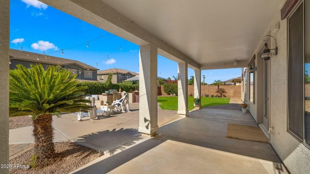 3854 E RAVENSWOOD Drive, Gilbert, AZ 85298