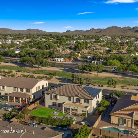 3854 E RAVENSWOOD Drive, Gilbert, AZ 85298