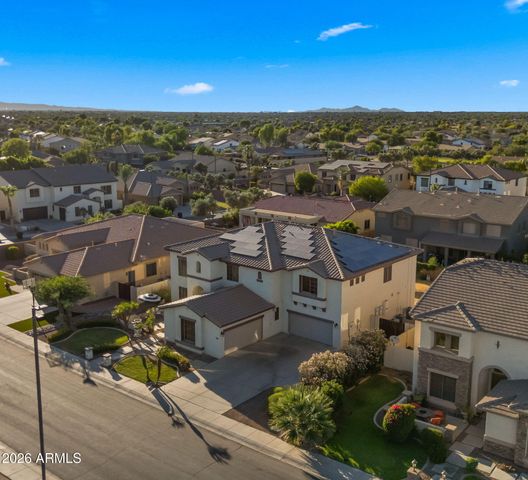3854 E RAVENSWOOD Drive, Gilbert, AZ 85298