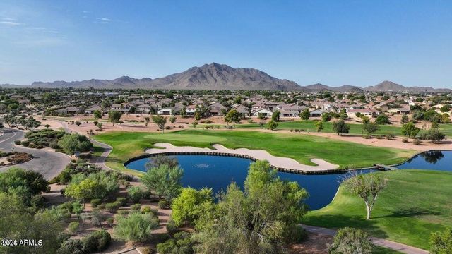 3854 E RAVENSWOOD Drive, Gilbert, AZ 85298