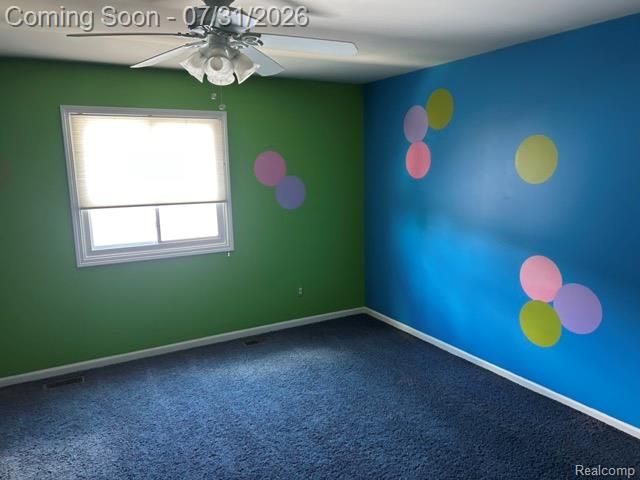 18987 Pine Lane, Macomb, MI 48042