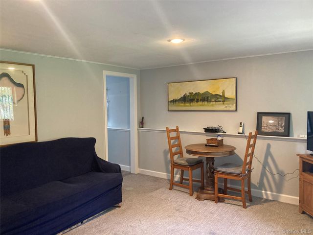 16 Upper Drive, Huntington, NY 11743