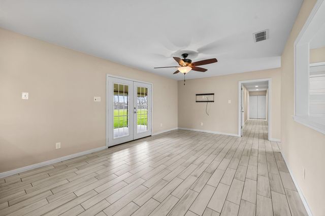 2601 Lazy Bend Street, Pearland, TX 77581