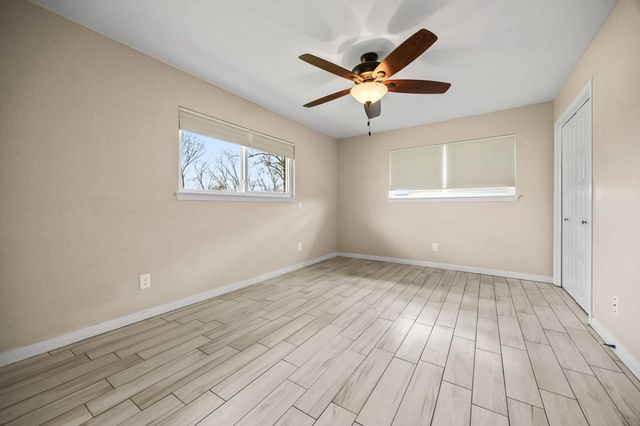 2601 Lazy Bend Street, Pearland, TX 77581