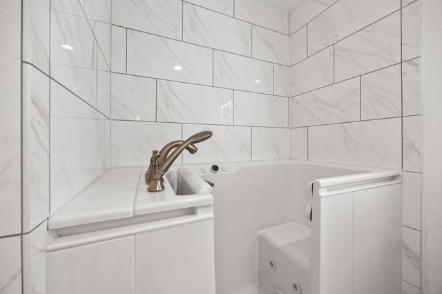 2601 Lazy Bend Street, Pearland, TX 77581