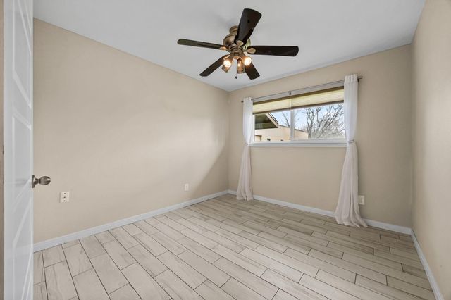 2601 Lazy Bend Street, Pearland, TX 77581