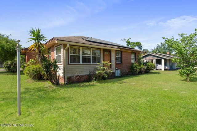 4504 BLACKBURN Street, Jacksonville, FL 32210