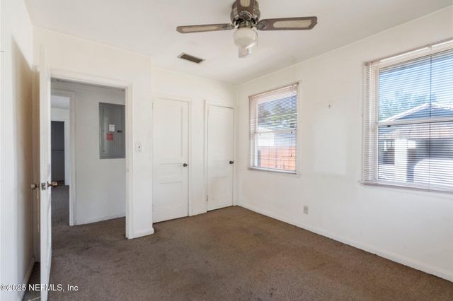 4504 BLACKBURN Street, Jacksonville, FL 32210