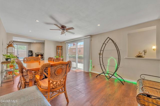 43318 Fenner Avenue, Lancaster, CA 93536