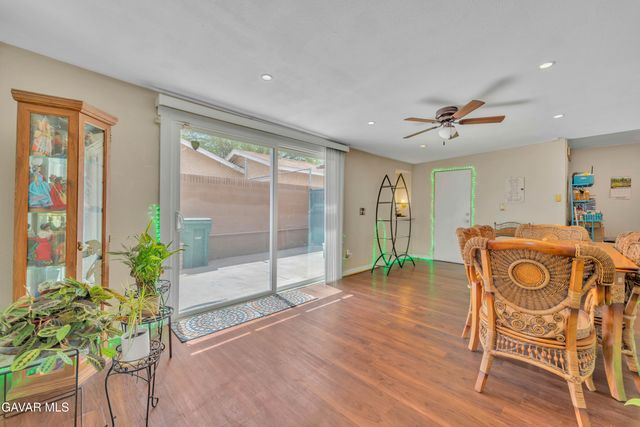 43318 Fenner Avenue, Lancaster, CA 93536