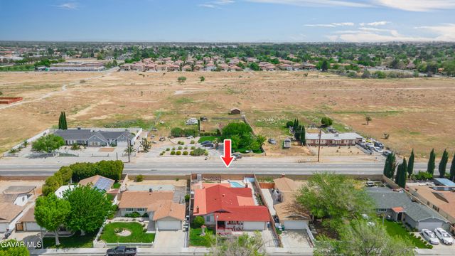 43318 Fenner Avenue, Lancaster, CA 93536