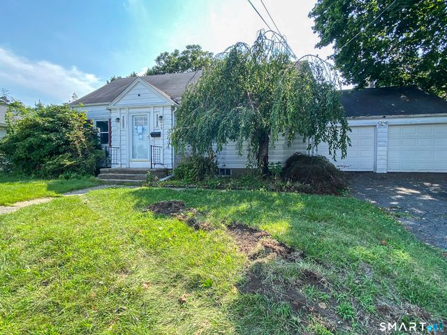 277 Nichols Avenue, Stratford, CT 06614