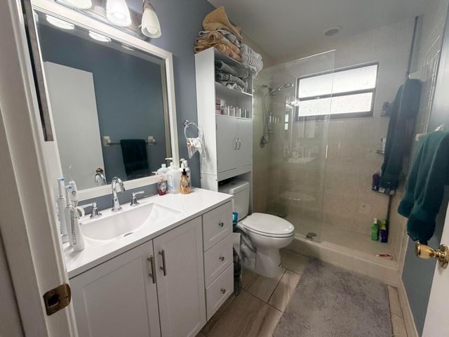 740 SE 1st Way 101, Deerfield Beach, FL 33441
