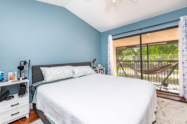 740 SE 1st Way 101, Deerfield Beach, FL 33441