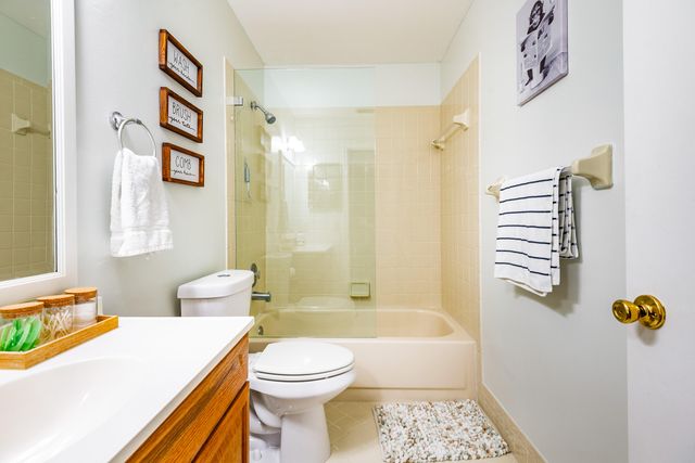 740 SE 1st Way 101, Deerfield Beach, FL 33441